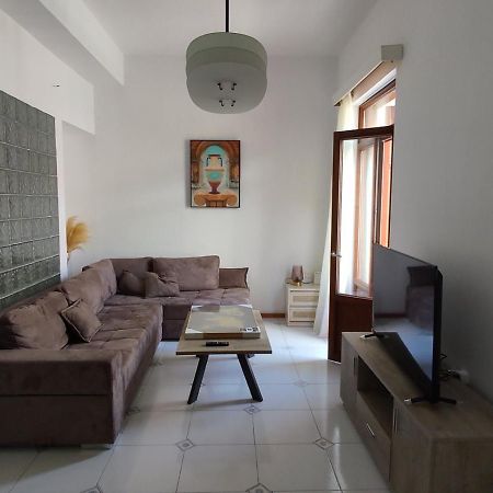 Dr. J. Spon Apartment Nafpaktos Dış mekan fotoğraf