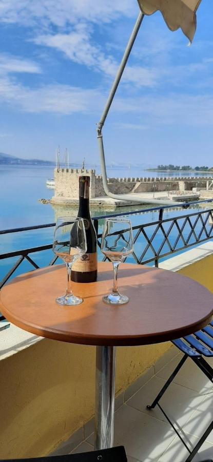 Dr. J. Spon Apartment Nafpaktos Dış mekan fotoğraf